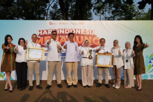 bank bjb Raih Dua Penghargaan OJK di Puncak Hari Indonesia Menabung 2026
